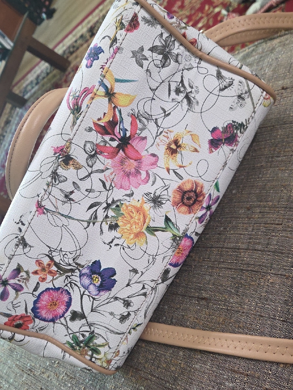 Floral Print Crossbody Satchel - White/Pink Floral with Beige Trim - Picture 5 of 5